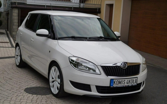 Skoda Fabia cena 23900 przebieg: 139000, rok produkcji 2014 z Tolkmicko małe 191